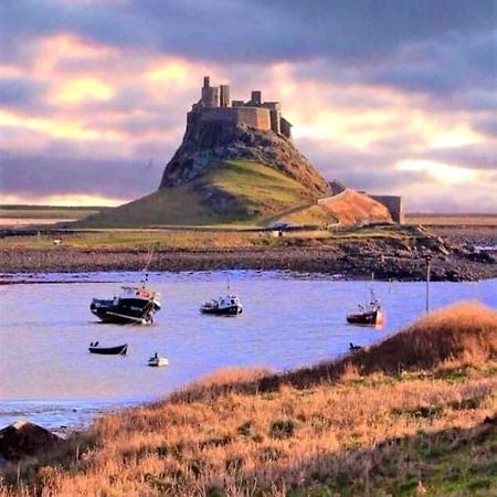 The Ship Inn Holy Island of Lindisfarne 外观 照片