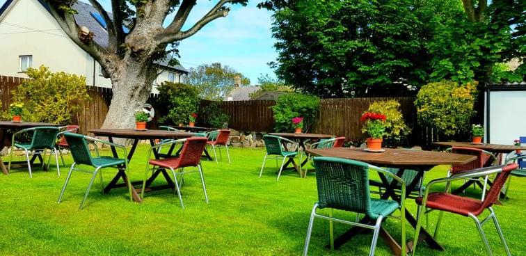 The Ship Inn Holy Island of Lindisfarne 外观 照片